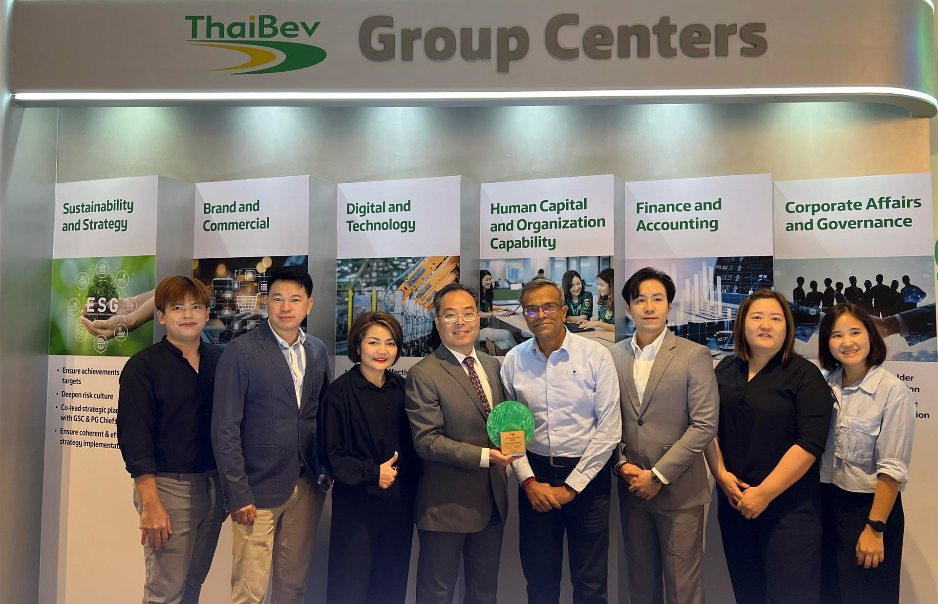 ThaiBev-Group-Photo-1